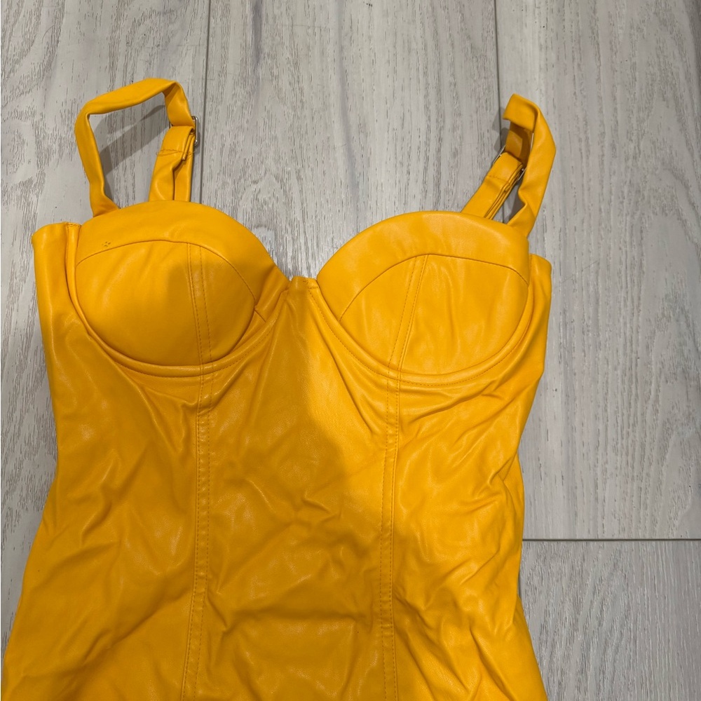 Yellow dress